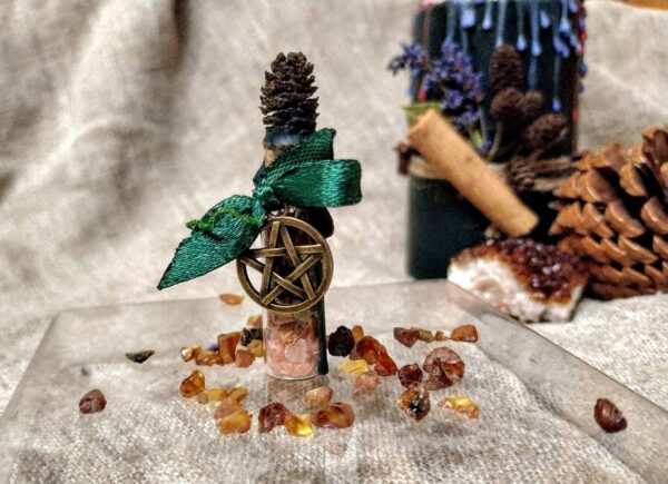 Prosperity spell kit | Green Witch Protection, Money-draw Gift | Amber, Lavender, Cinnamon potion jar | Herbal Witchcraft Thank You Present